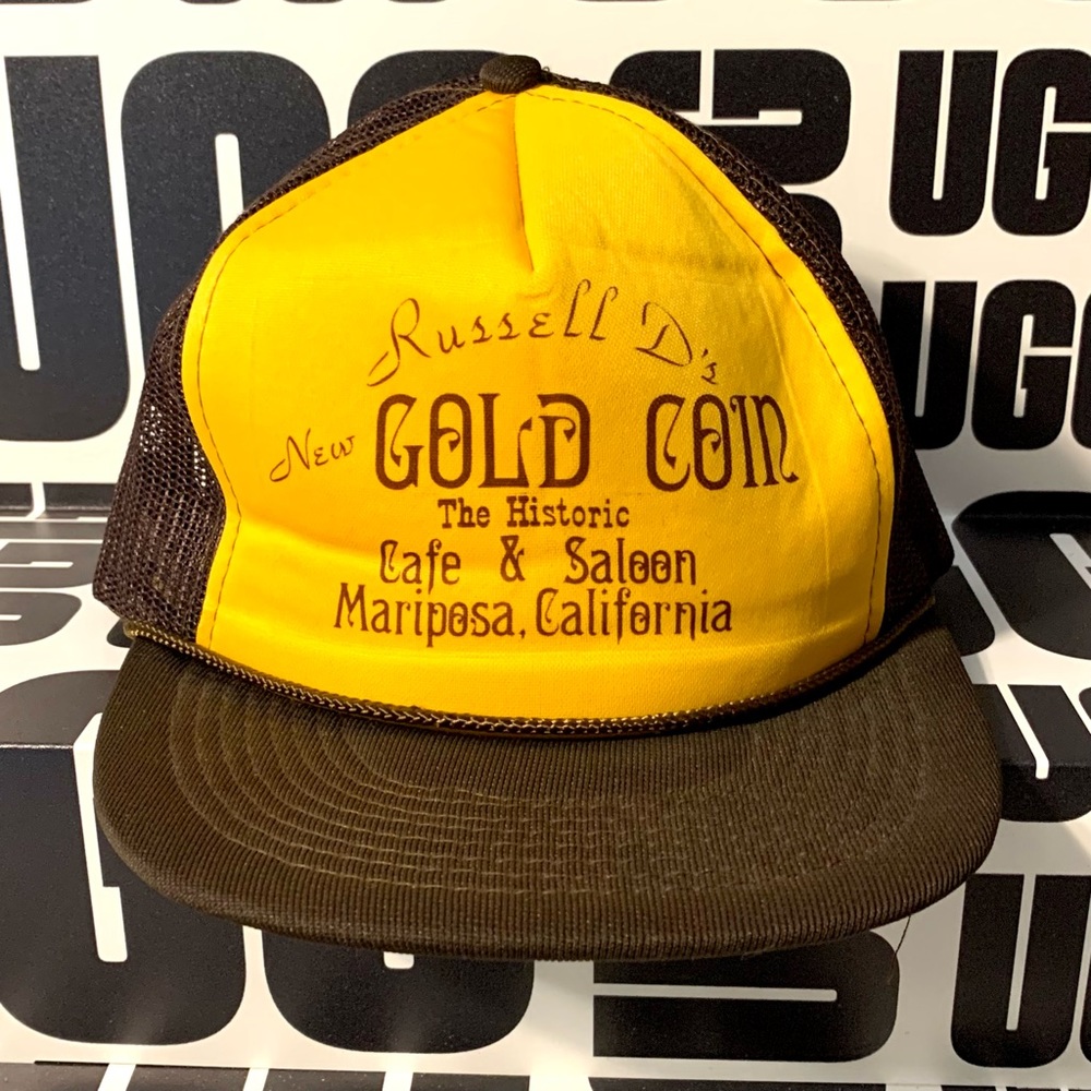 Vintage 90s Hanes Gold Coin Cafe & Saloon Truckers